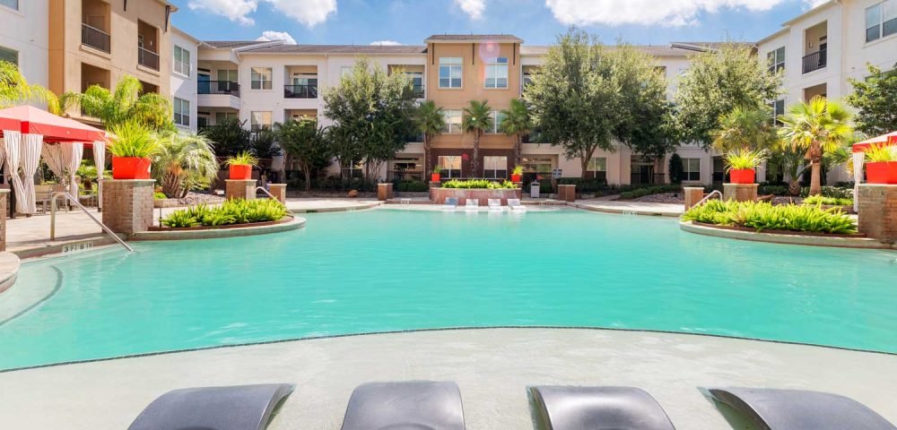 Domain on the Parkway 5