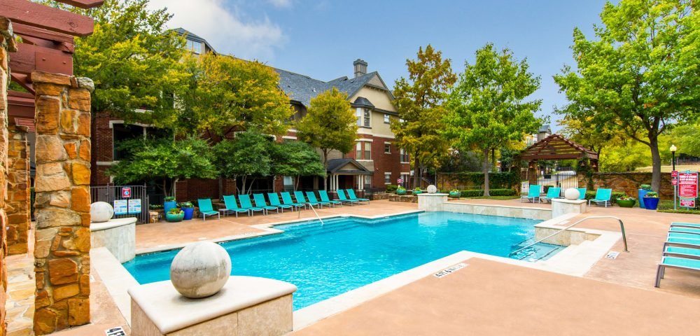 Firestone West 7th 5