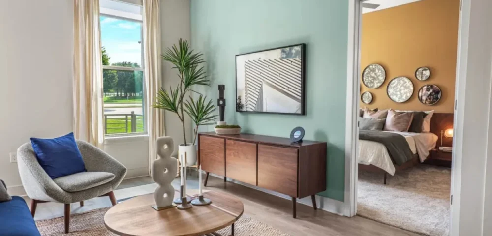 Luxia Preston 1