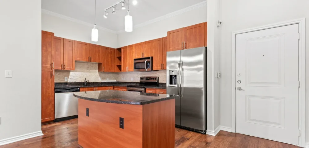 Resort at 925 Main 2