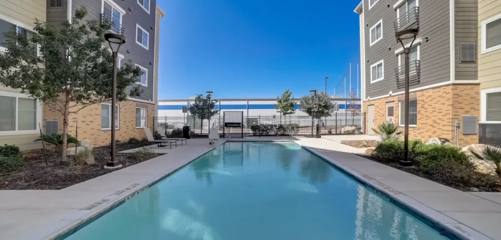 Simplicity at The Rim 5