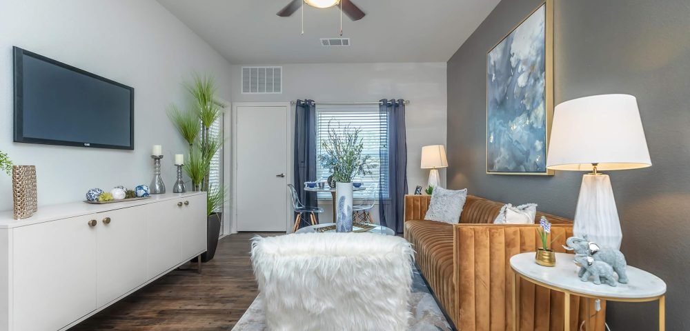 Vantage at Helotes 1
